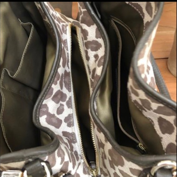 Coach pocketbook 🌸 - Picture 5 of 7